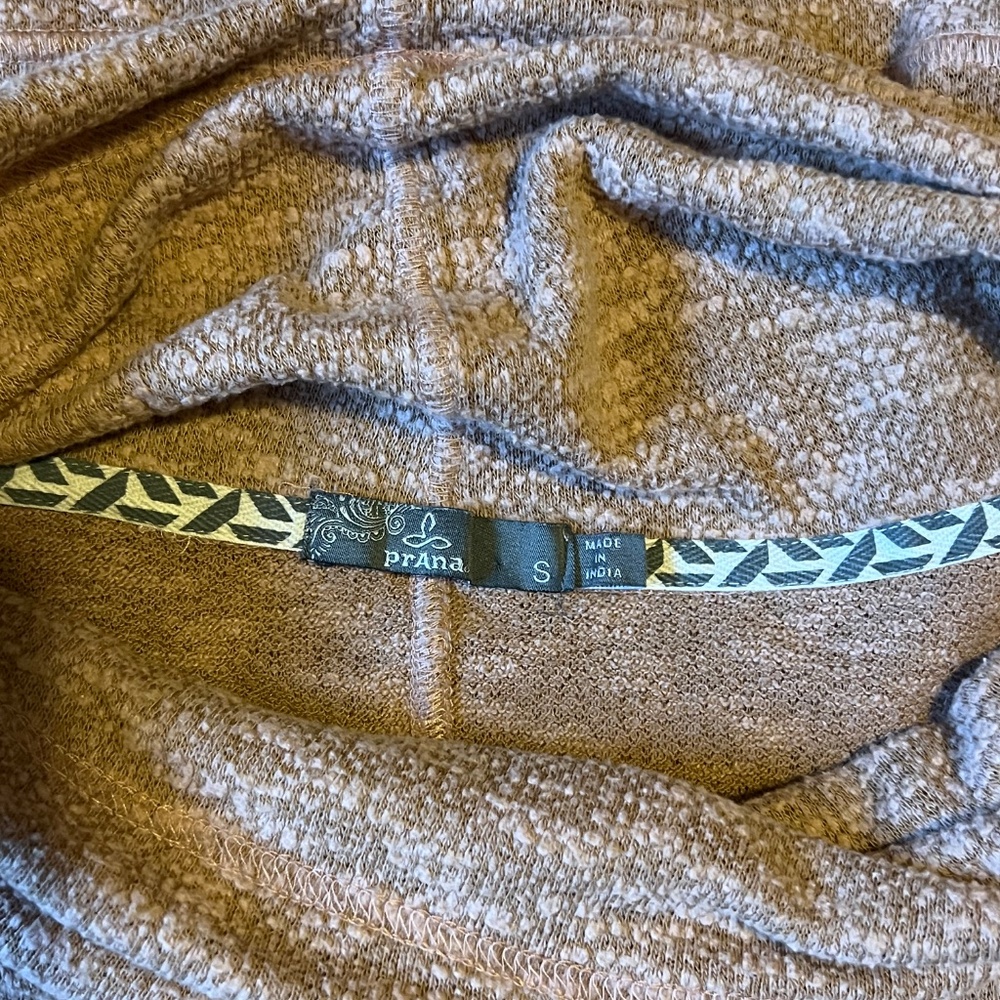 PRANA Sweater - Picture 5 of 6